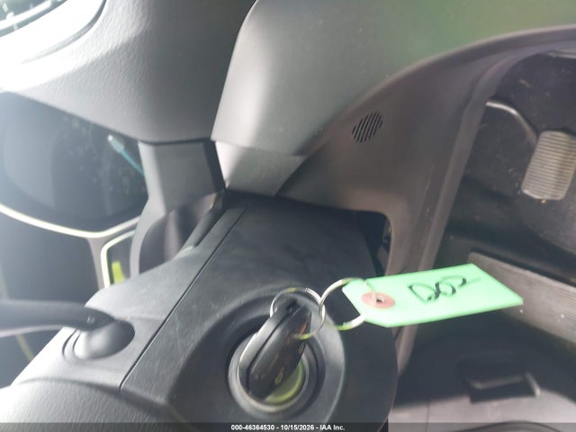 2017 FORD ESCAPE SE 11