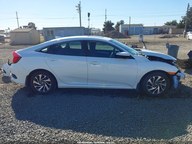 2017 HONDA CIVIC EX 14
