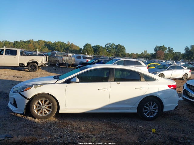 2018 HYUNDAI SONATA SE 13