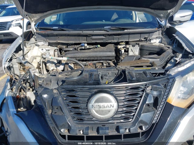 2018 NISSAN ROGUE SV 10