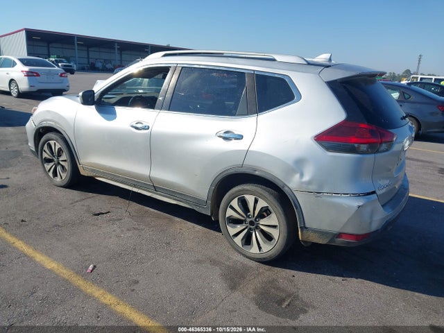 2018 NISSAN ROGUE SV 3