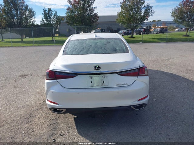 2021 LEXUS ES 350 16