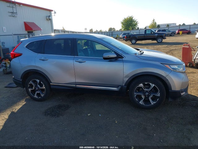 2017 HONDA CR-V TOURING 14