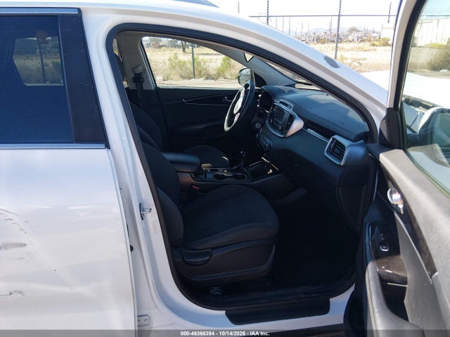 2017 KIA SORENTO 3.3L LX 5