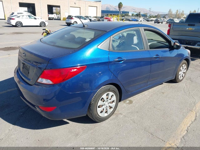 2017 HYUNDAI ACCENT SE 4