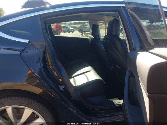 2018 TESLA MODEL 3 LONG RANGE/PERFORMANCE 8