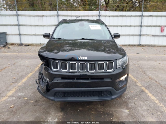 2018 JEEP COMPASS LATITUDE 4X4 12