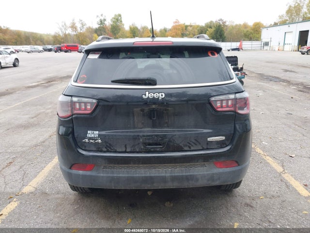 2018 JEEP COMPASS LATITUDE 4X4 16
