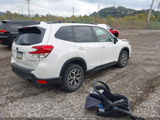 2022 SUBARU FORESTER PREMIUM 4