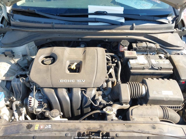 2017 HYUNDAI ELANTRA SE 10