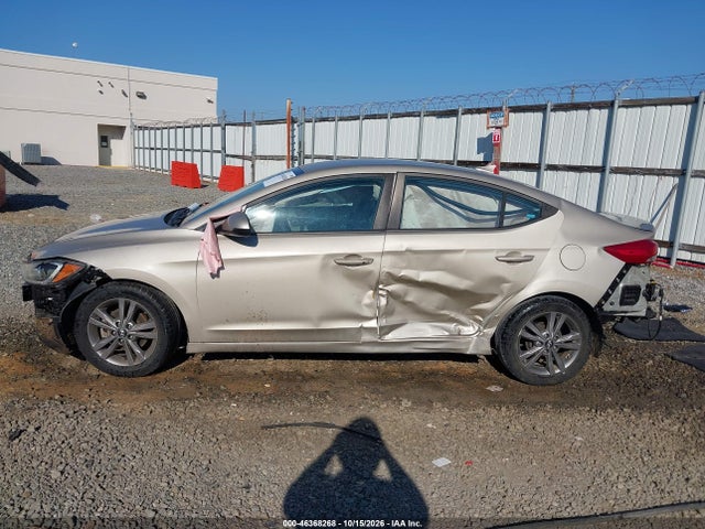 2017 HYUNDAI ELANTRA SE 15
