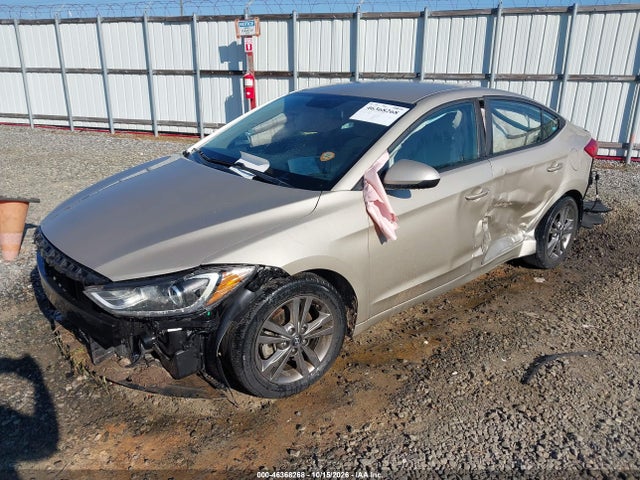 2017 HYUNDAI ELANTRA SE 2