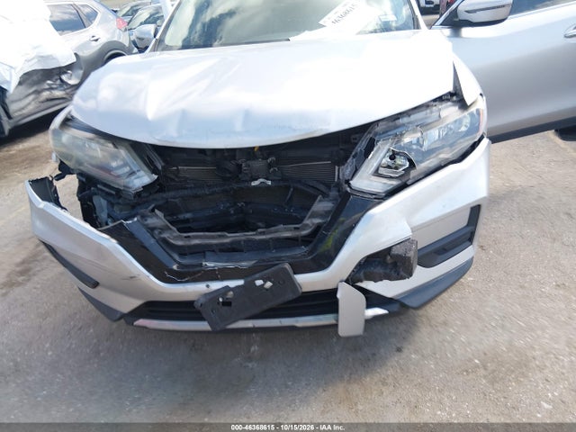 2019 NISSAN ROGUE SV 6