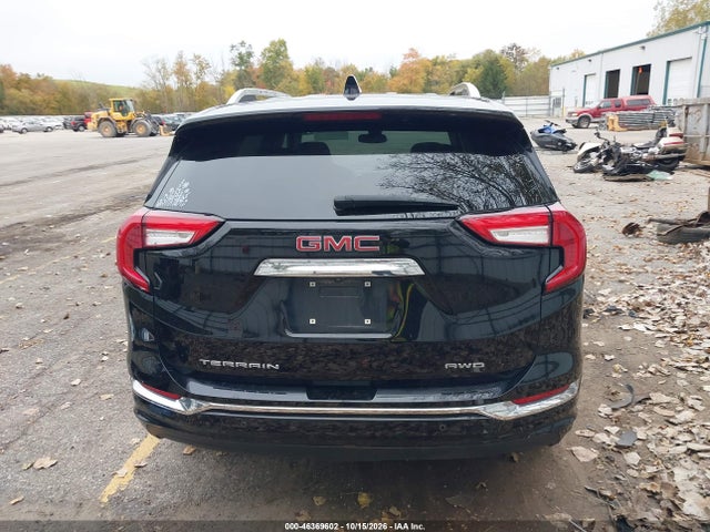 2024 GMC TERRAIN AWD DENALI 17