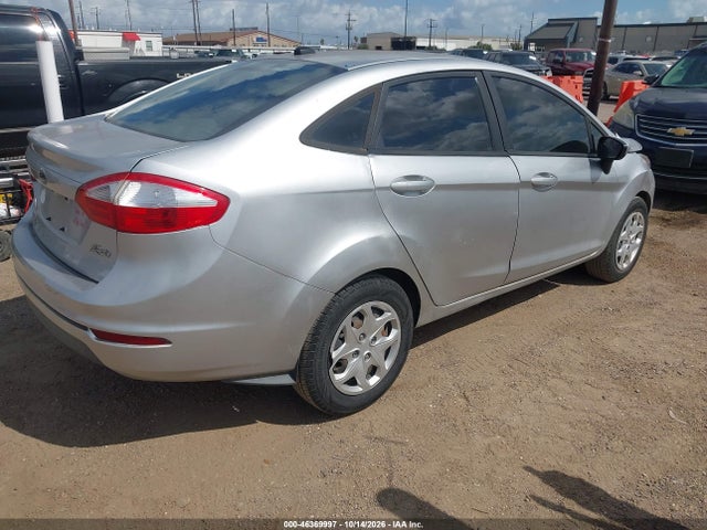2017 FORD FIESTA S 4