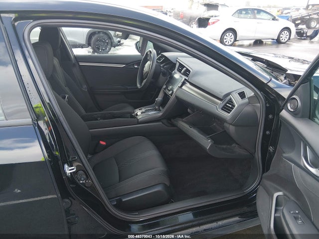 2018 HONDA CIVIC EX 5