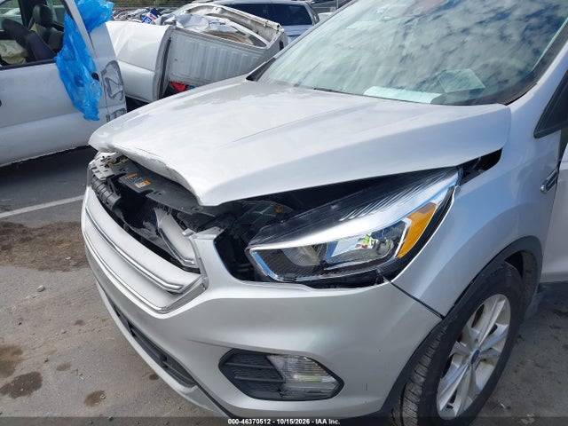2019 FORD ESCAPE SE 6