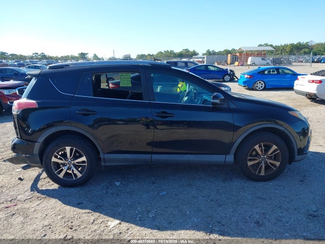 2018 TOYOTA RAV4 XLE 13