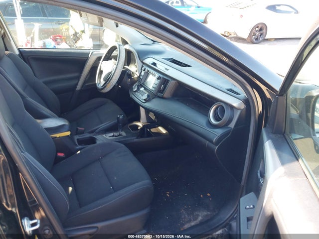 2018 TOYOTA RAV4 XLE 5