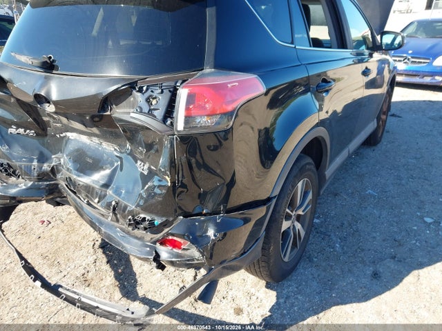 2018 TOYOTA RAV4 XLE 6