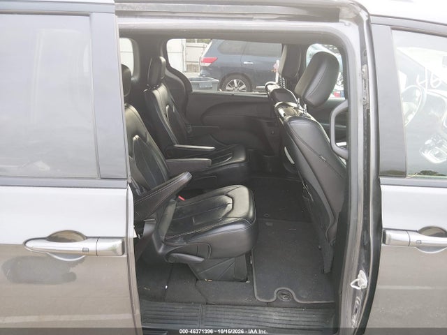 2018 CHRYSLER PACIFICA TOURING L PLUS 8