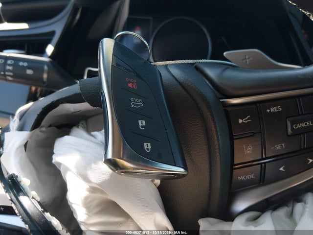 2023 LEXUS ES 300H 11