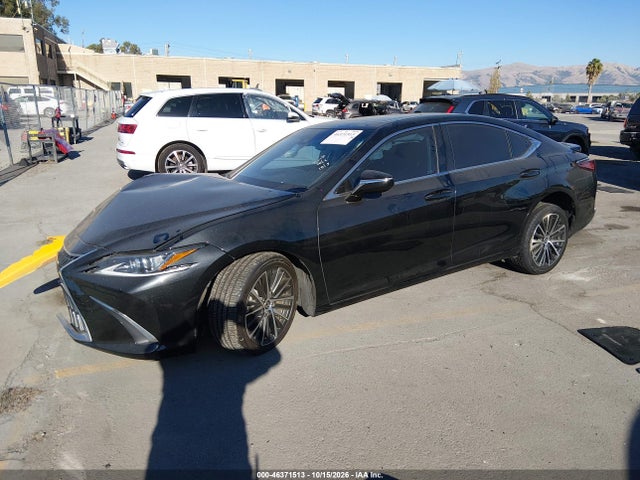 2023 LEXUS ES 300H 2
