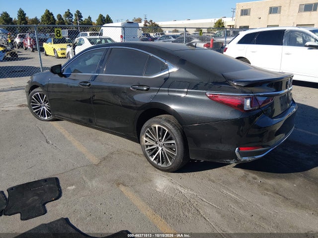 2023 LEXUS ES 300H 3