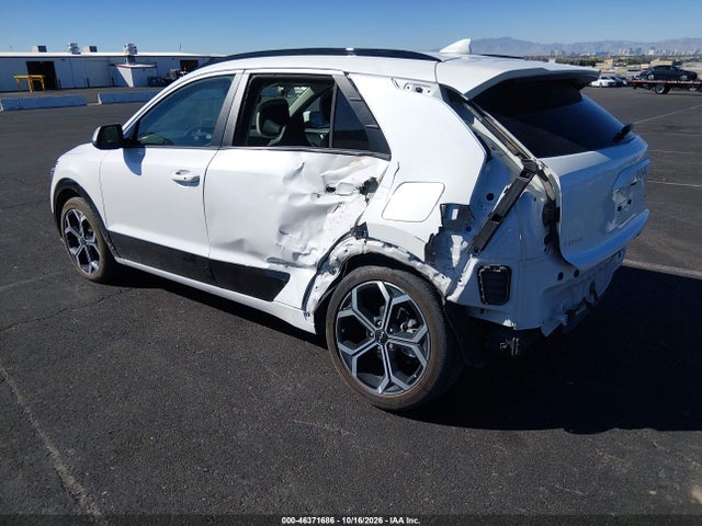2023 KIA NIRO EX TOURING 3