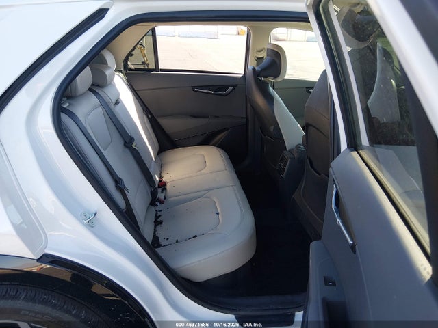 2023 KIA NIRO EX TOURING 8