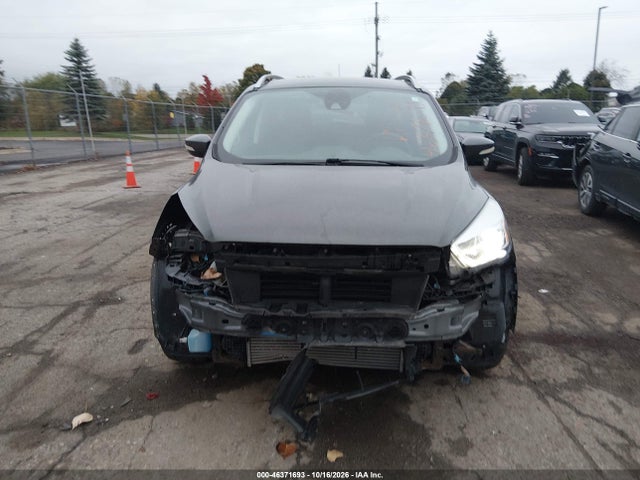 2018 FORD ESCAPE TITANIUM 12