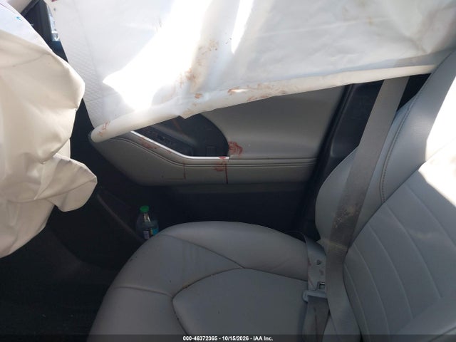 2021 TOYOTA HIGHLANDER XLE 6