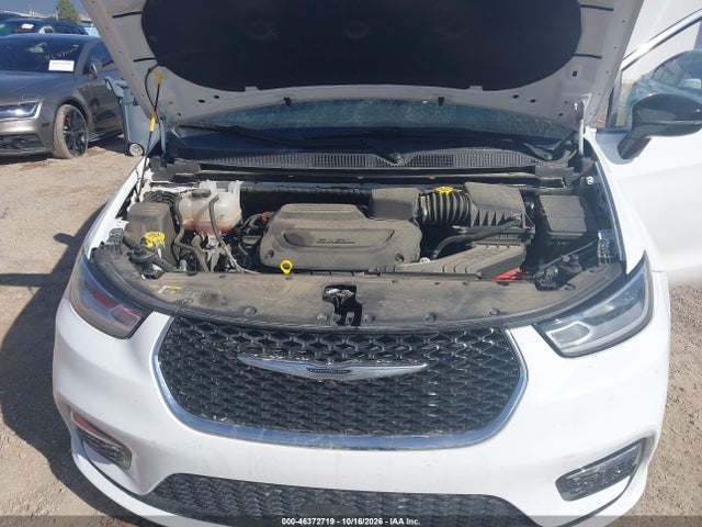 2026 CHRYSLER PACIFICA LIMITED 10