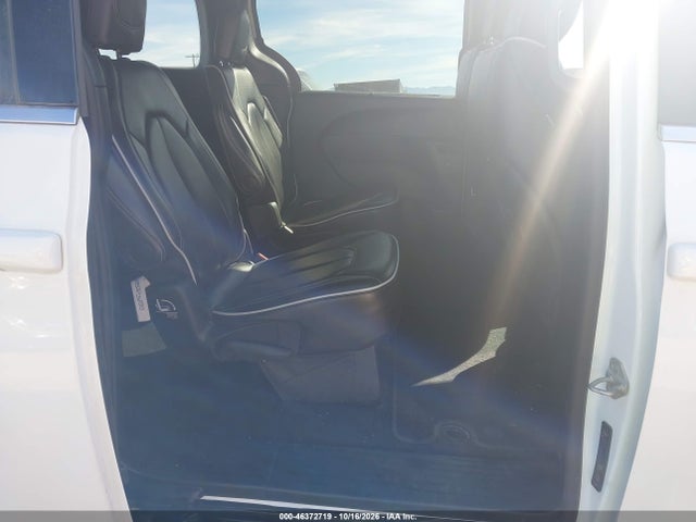 2026 CHRYSLER PACIFICA LIMITED 8