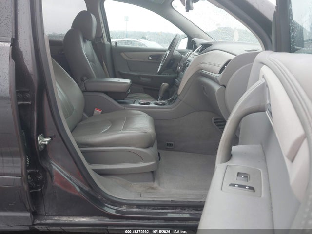 2017 CHEVROLET TRAVERSE LS 5