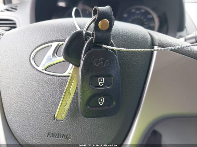 2017 HYUNDAI ACCENT SE 11