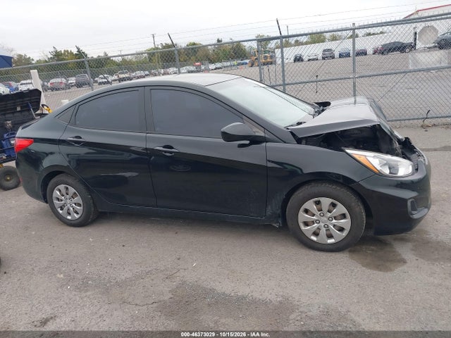 2017 HYUNDAI ACCENT SE 14