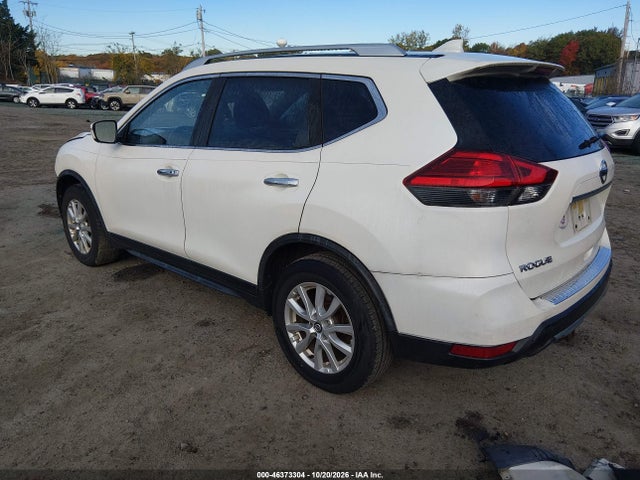 2017 NISSAN ROGUE SV 3