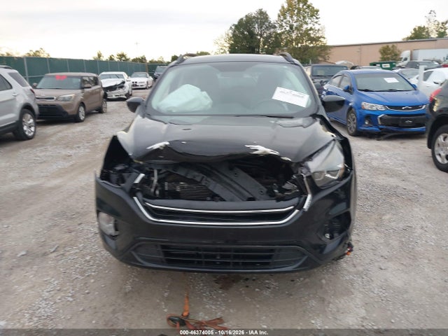 2018 FORD ESCAPE SE 12