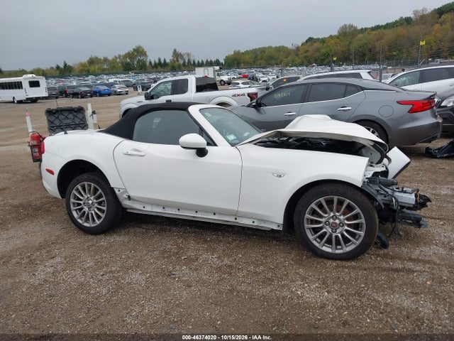 2017 FIAT 124 SPIDER CLASSICA 13