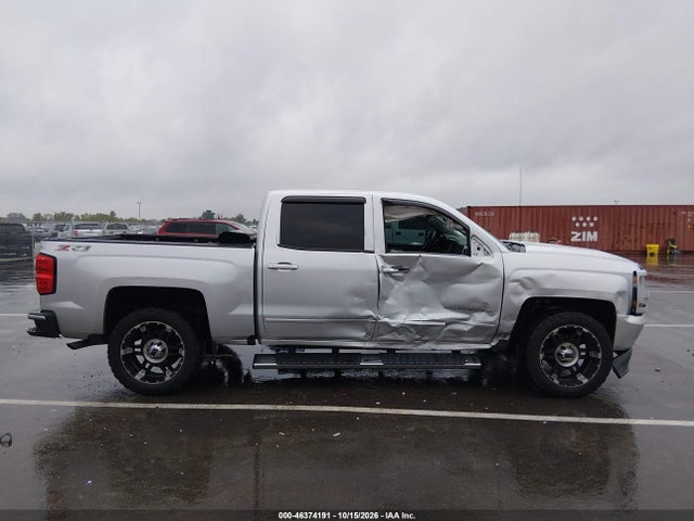 2017 CHEVROLET SILVERADO 1500 2LT 13