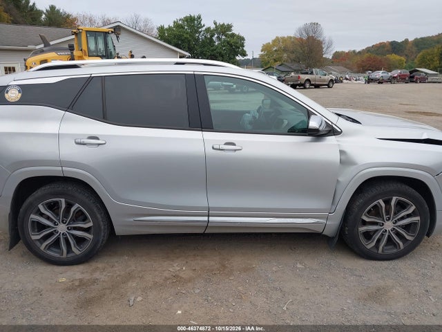 2019 GMC TERRAIN DENALI 14