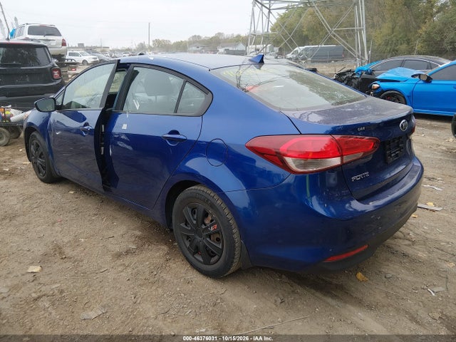 2017 KIA FORTE LX 3