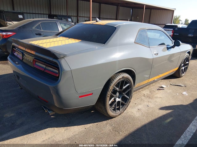 2018 DODGE CHALLENGER SXT 4