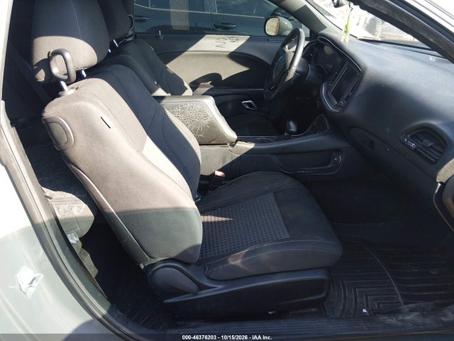 2018 DODGE CHALLENGER SXT 5