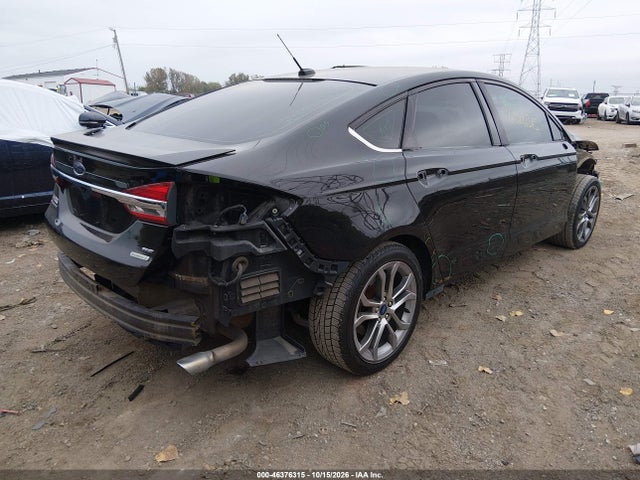 2017 FORD FUSION SE 4