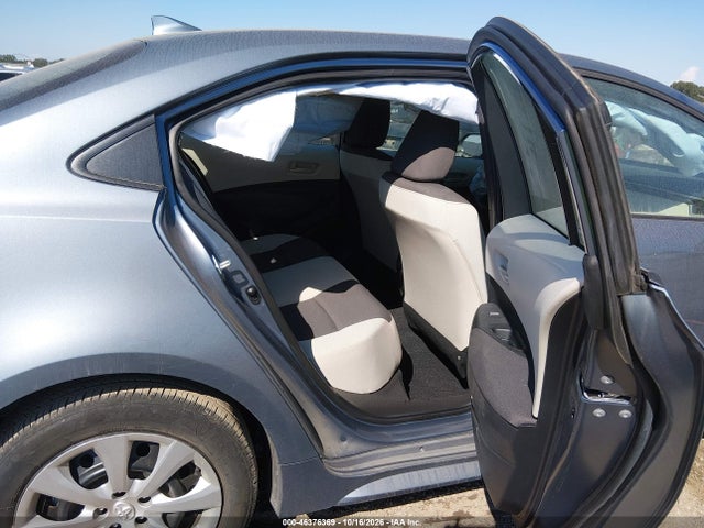 2025 TOYOTA COROLLA LE 8