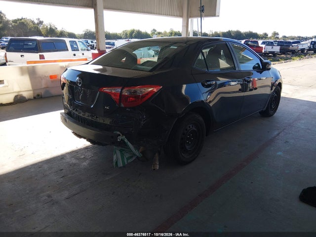 2018 TOYOTA COROLLA LE 4