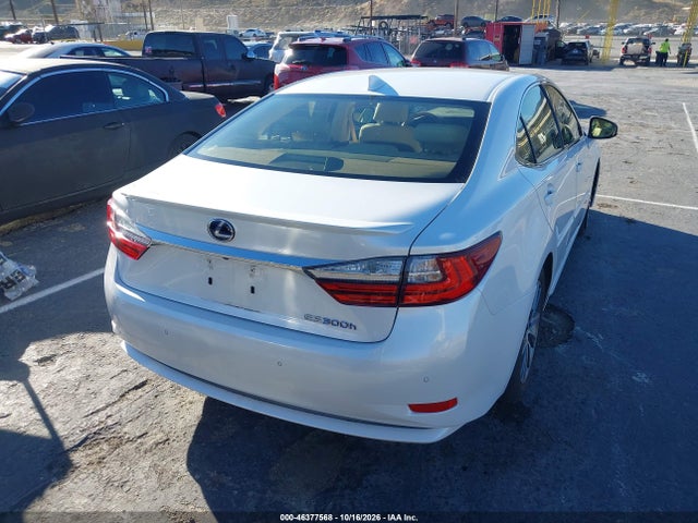 2018 LEXUS ES 300H 4