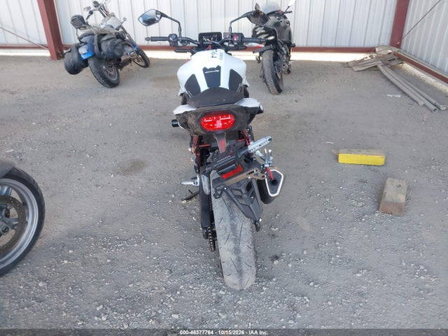2025 HONDA CB750 A 6